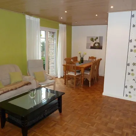 Ferienwohnung * Lindlar